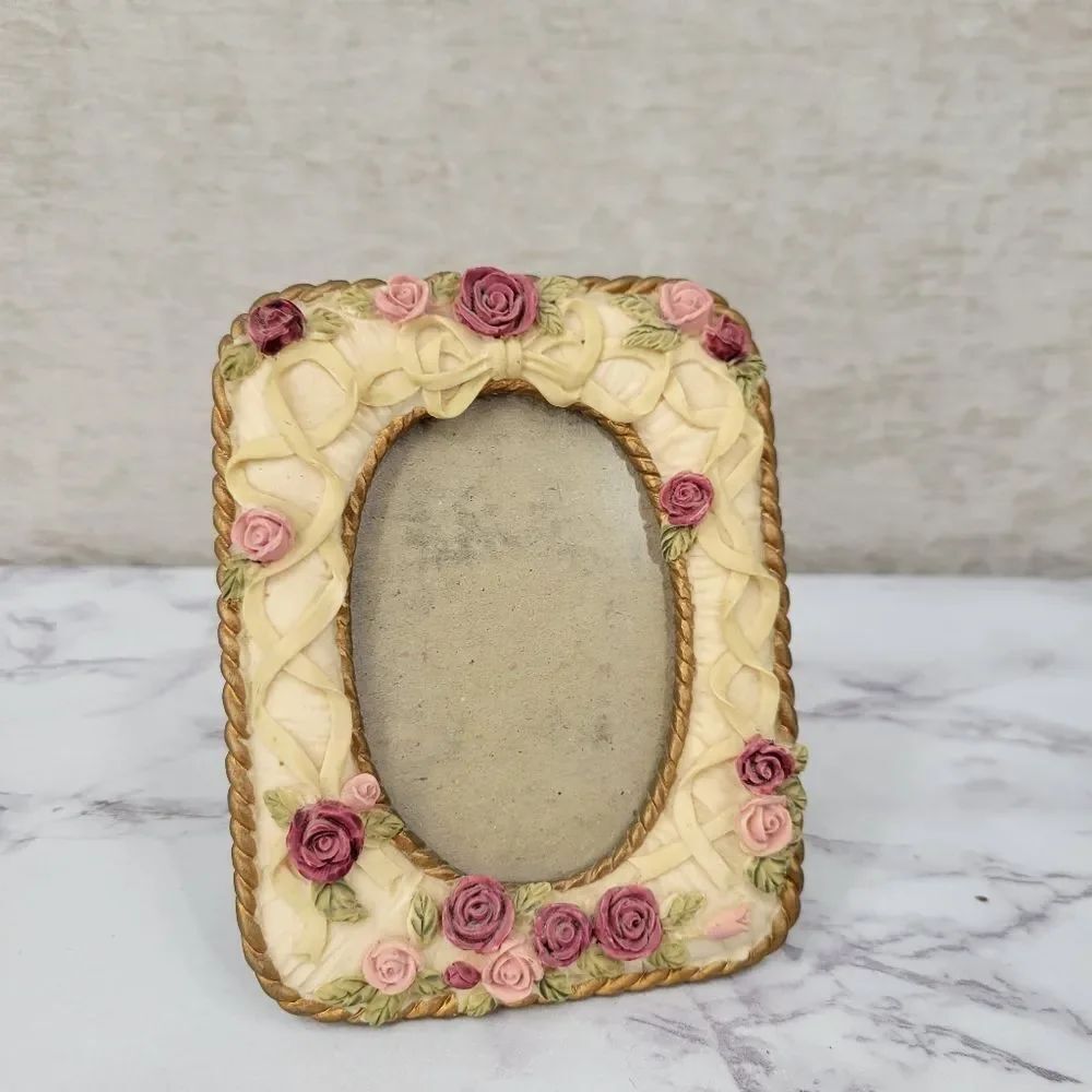 Vintage Dezine Hand Painted Floral Cream and Pink Photo Frame